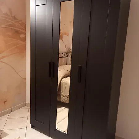 La Collina 招待所 *